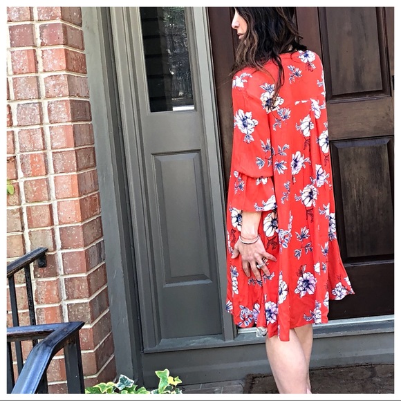 ✨LAST ONE ✨Gorgeous floral loose fit dress - Picture 5 of 5